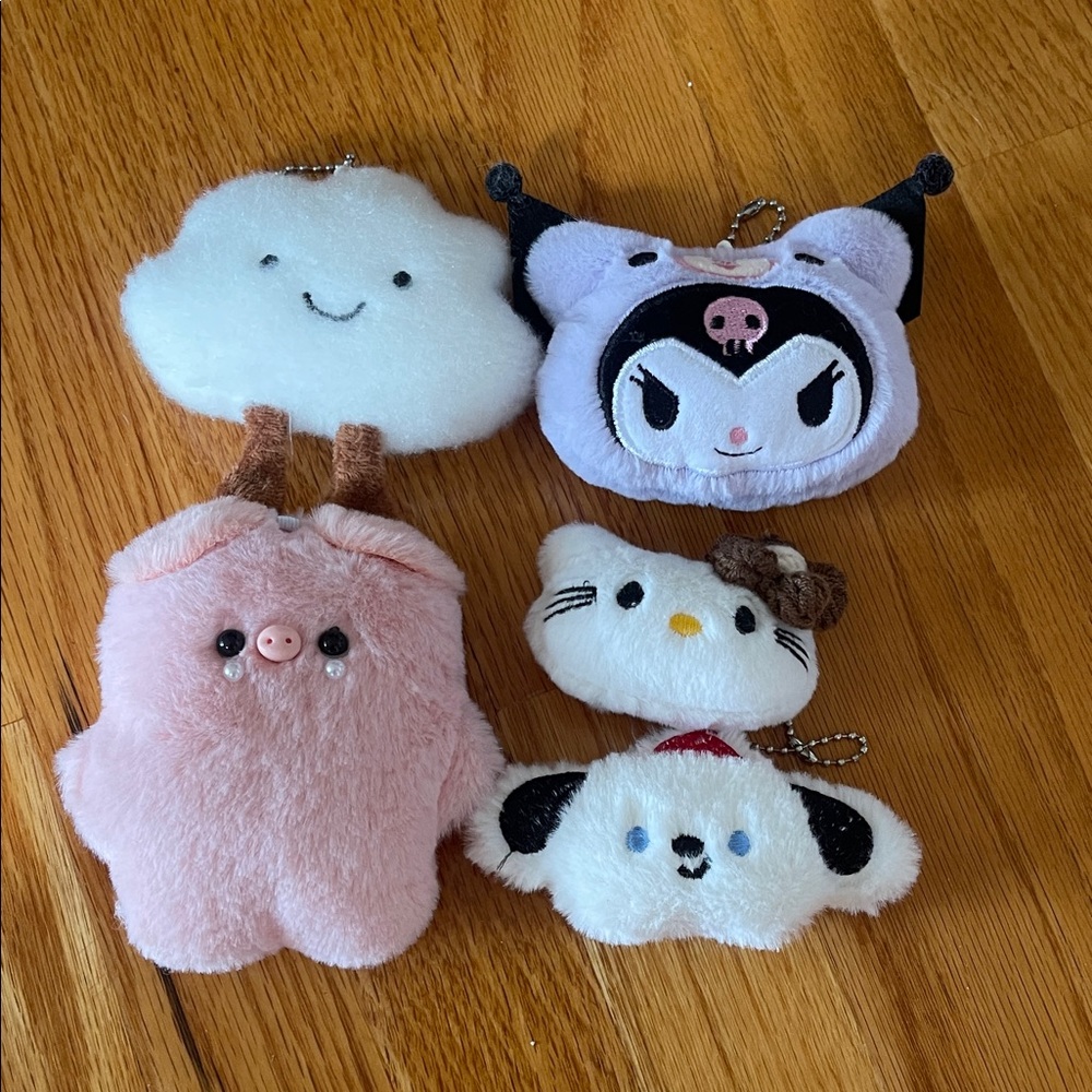 Keychains set